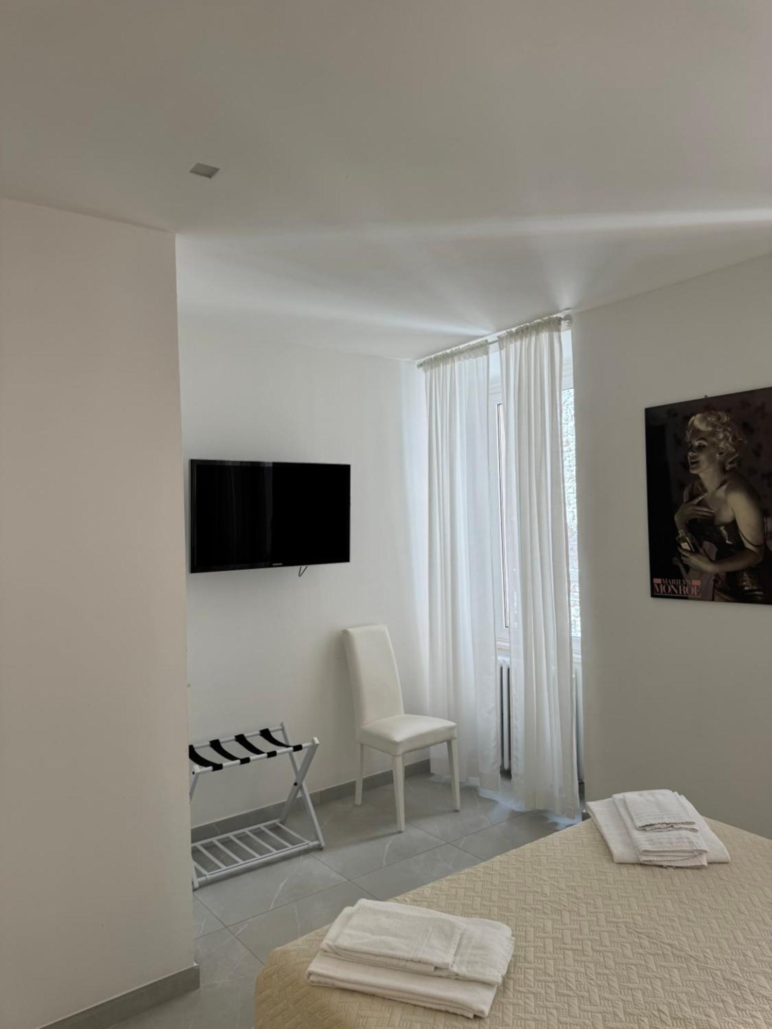 Re House Suite & Deluxe Apartament Ascoli Piceno Eksteriør billede