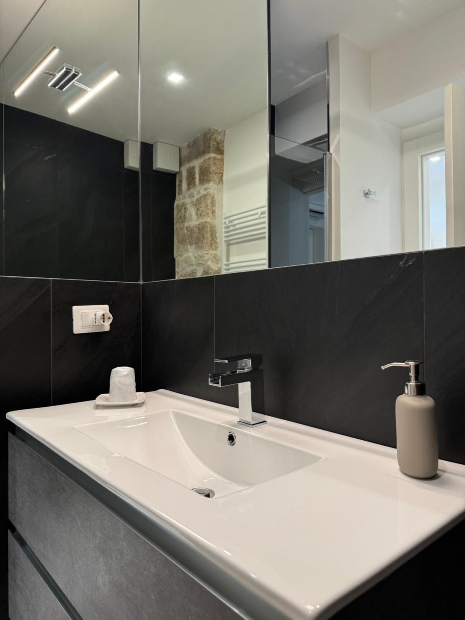 Re House Suite & Deluxe Apartament Ascoli Piceno Eksteriør billede